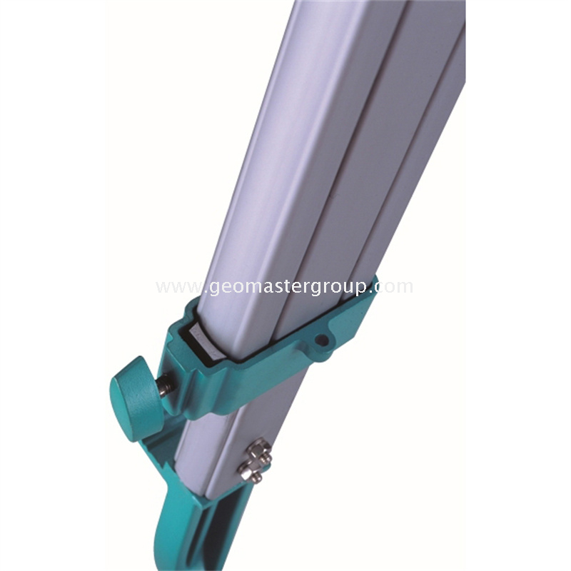 Штатив подрядчика (квадратные ножки, двойной замок)