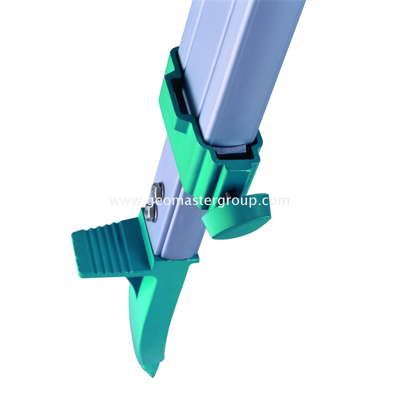 Штатив подрядчика (квадратные ножки, двойной замок)