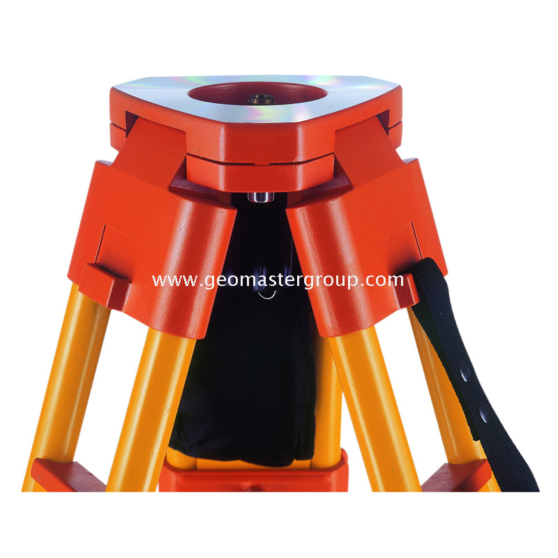 Деревянный штатив (одноручное отверстие, скручивание)