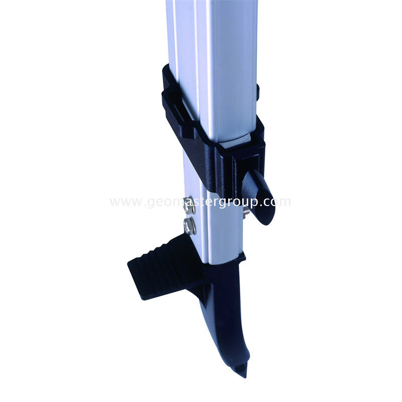 Штатив подрядчика (квадратные ножки, боковой замок)