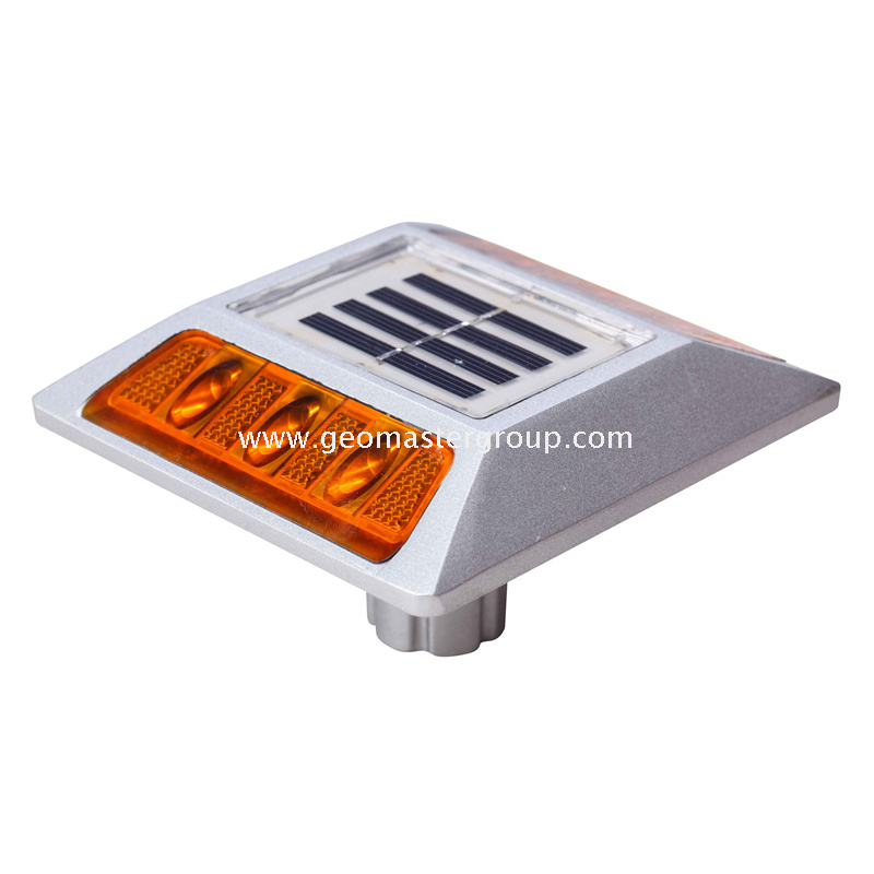 Солнечная дорожная шпилька