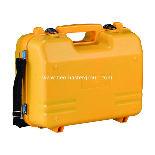 Футляр для комплекта траверсы призмы