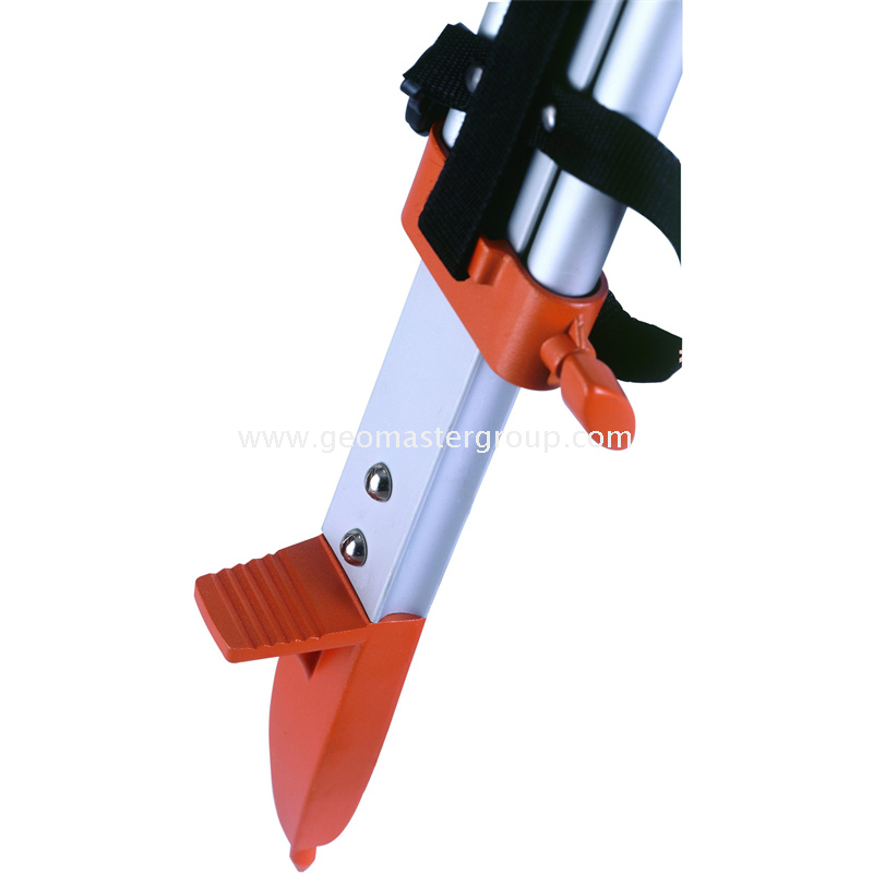 Средний штатив (круглая головка, двойные замки)