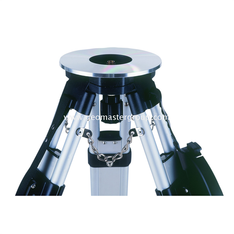 Средний штатив (круглая головка, двойные замки)