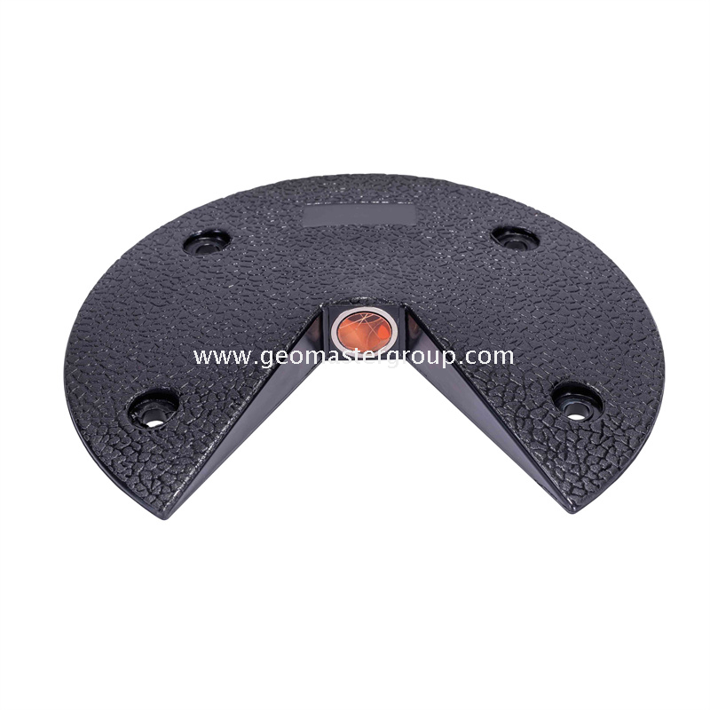 Дорожная призма (призма кошачьего глаза)